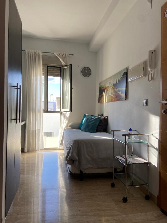 Studio City Center - Aloha Sevilla Екстер'єр фото