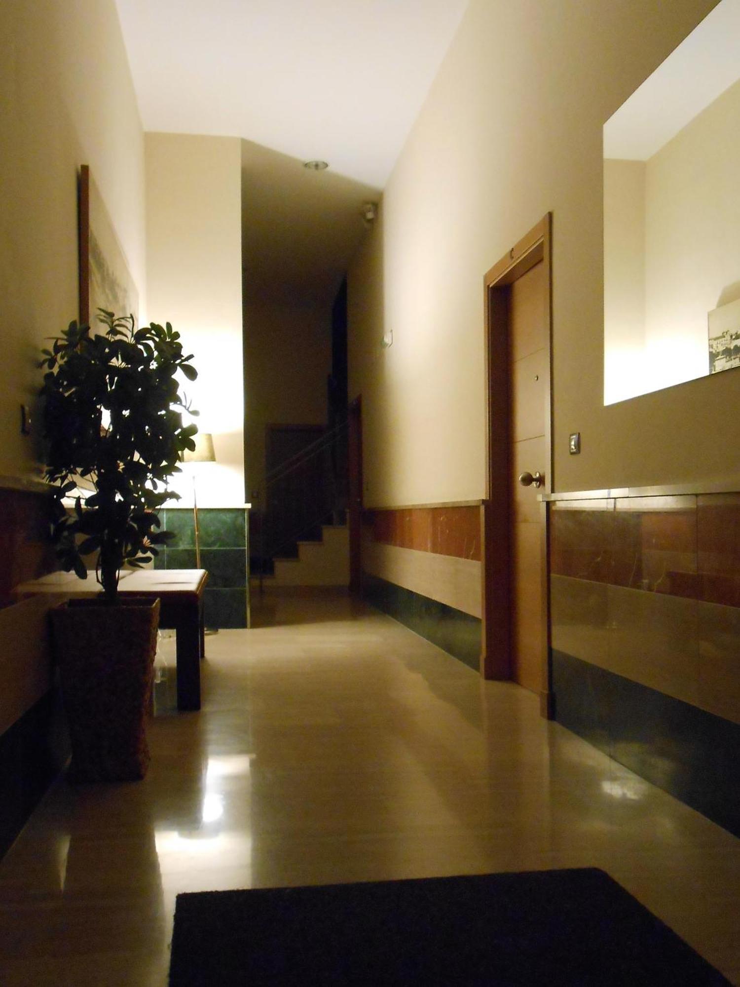 Studio City Center - Aloha Sevilla Екстер'єр фото